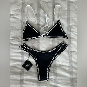 Zaful black & white triangle bikini